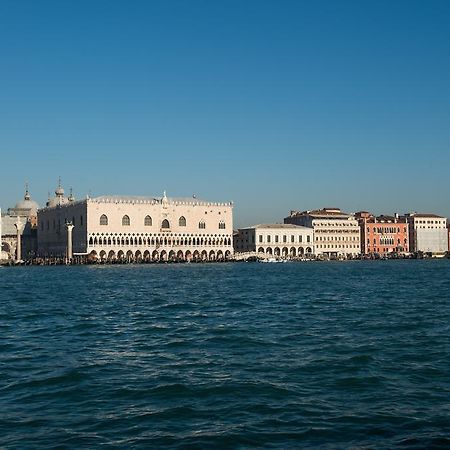 Apartmán Residenza Giudecca Molino Stucky Benátky Exteriér fotografie